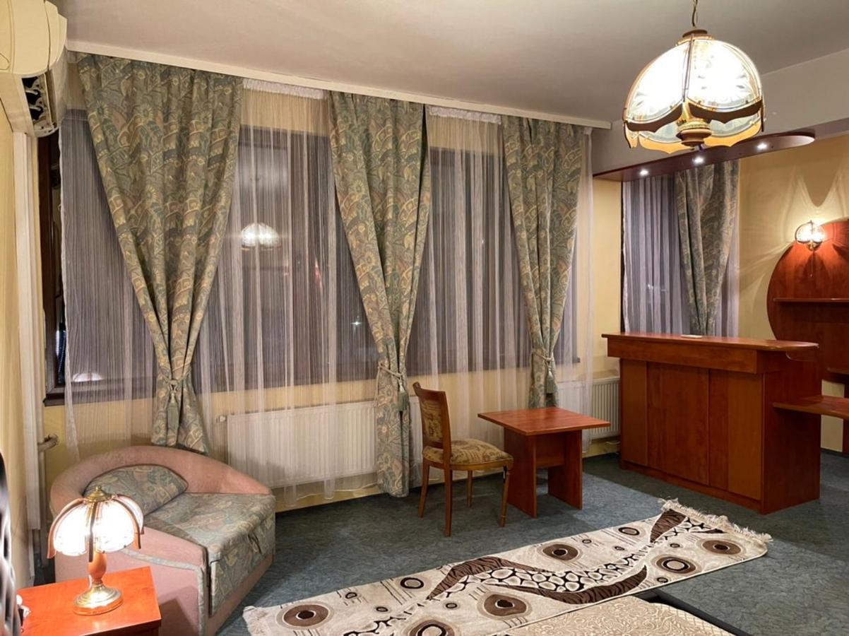 Хотел Сокол Plovdiv Exteriör bild
